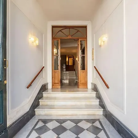 Appartamento Hospitalityrome Piazza Di Spagna View *